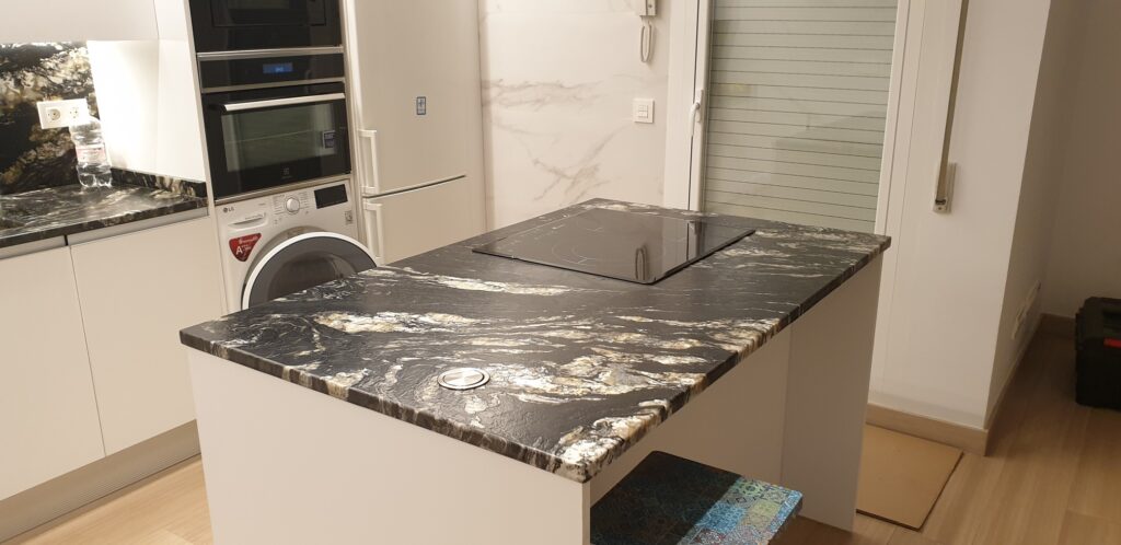 Reforma Cocina con isla en Zaragoza