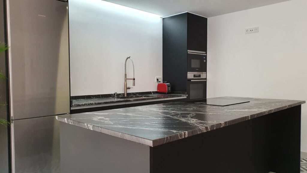 Reforma Cocina con isla en Zaragoza